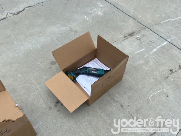 makita-xrj01z-image-2