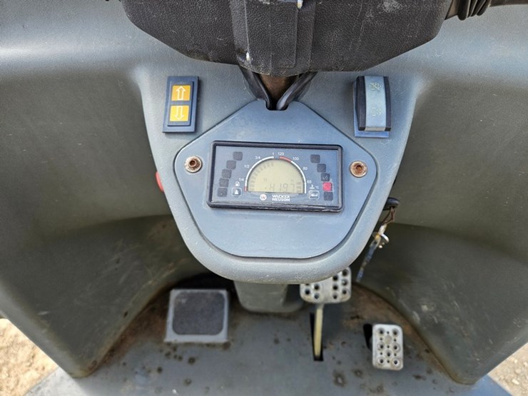 2017-wacker-neuson-3001-image-26