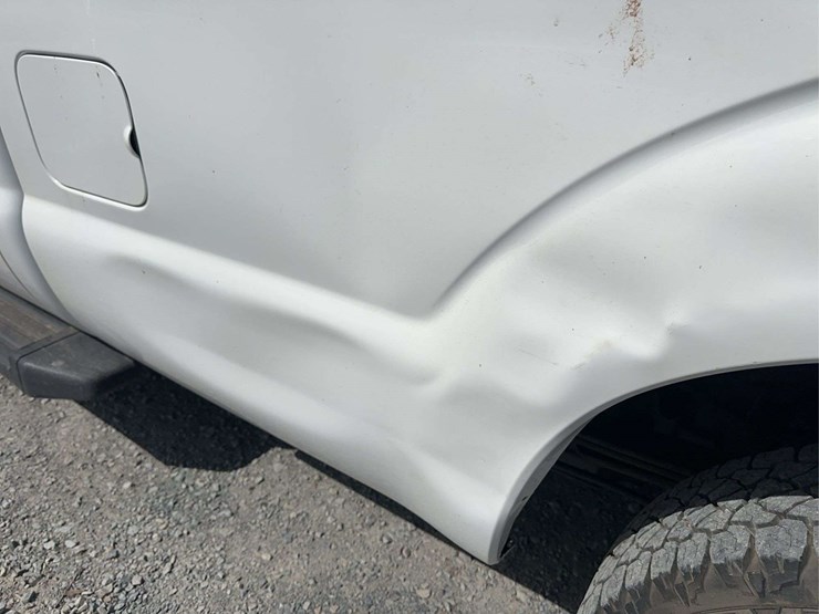 2016-ford-f250-xl-image-18