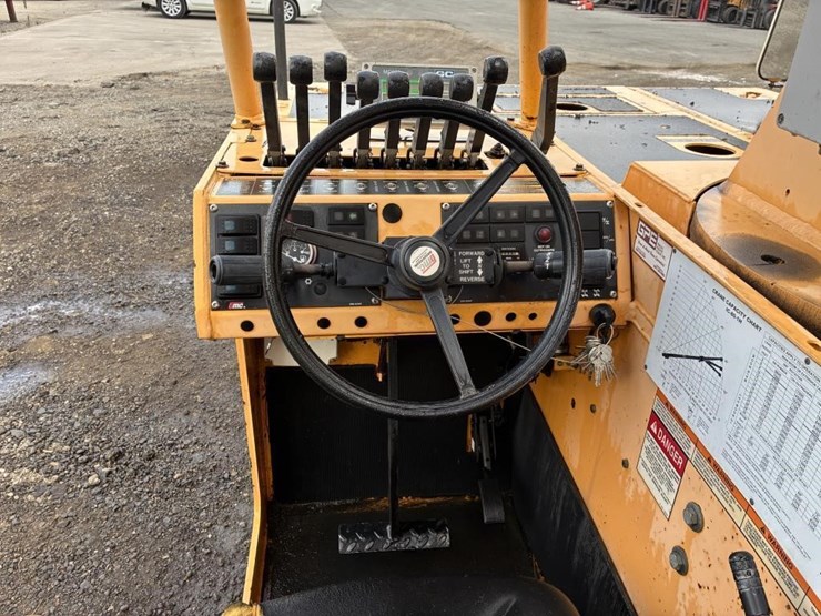 2009-broderson-1c-80-1h-mini-crane-image-13