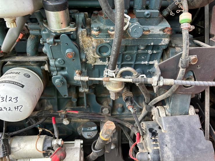 bobcat-t300-image-35