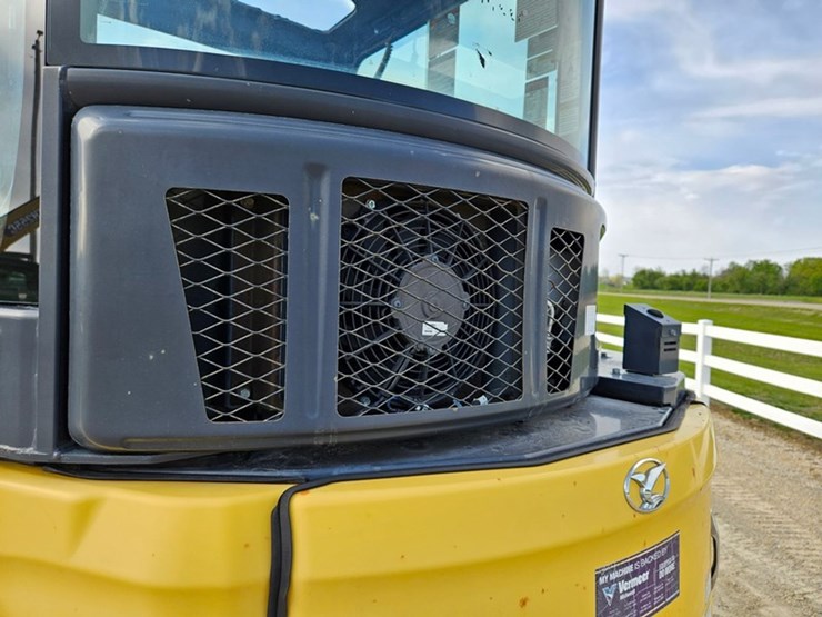 yanmar-vio45-image-23