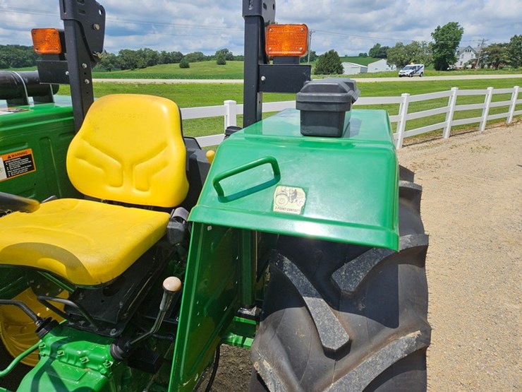 john-deere-5055d-image-41