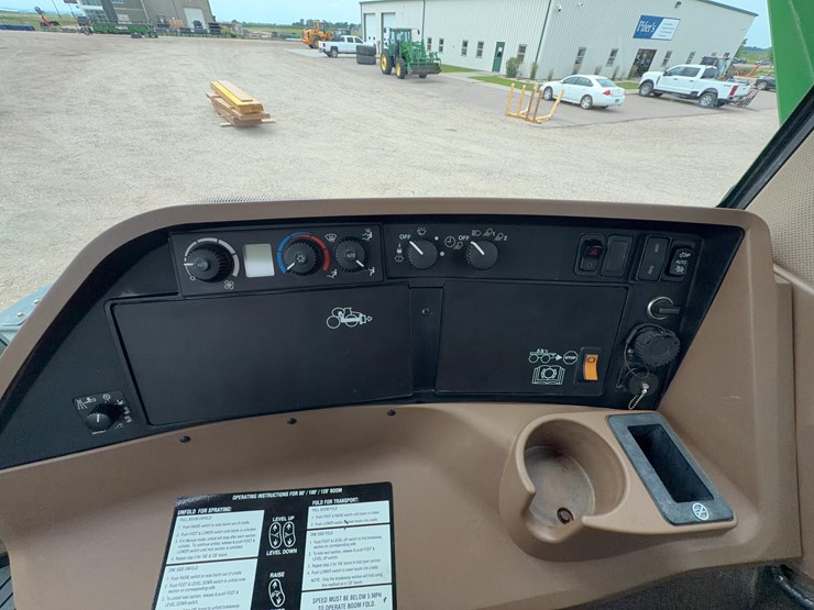 2012-john-deere-4940-image-43
