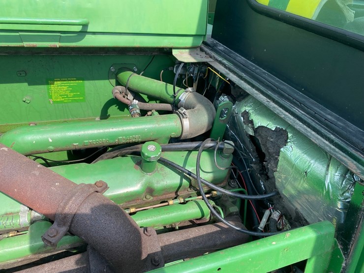 john-deere-4420-combine-image-74