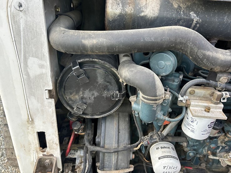 bobcat-t300-image-33