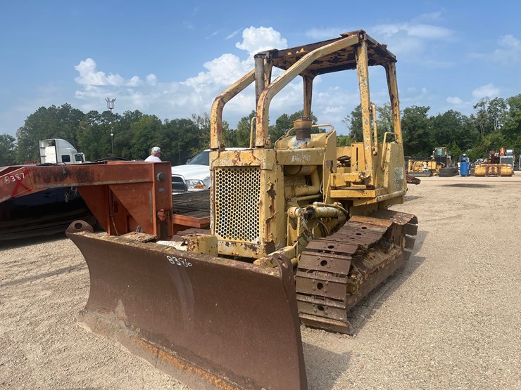 caterpillar-d3-image-2