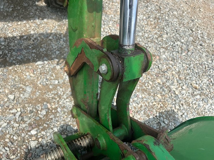 john-deere-5100e-image-15