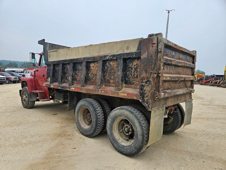 1995-ford-l8000-image-3