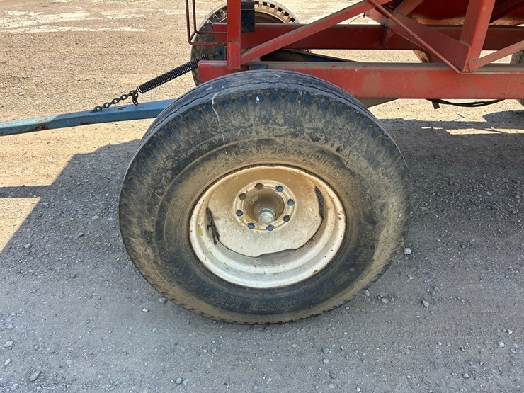killbros-375-grain-hauler-seed-tender-image-10