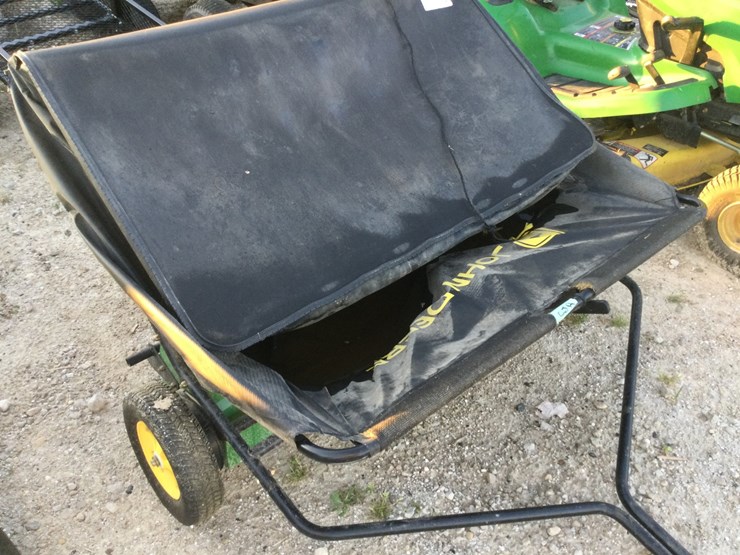 john-deere-la-image-1