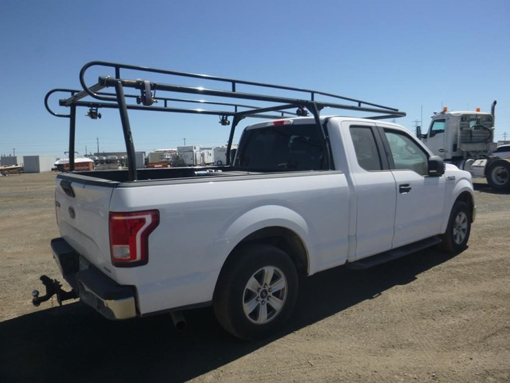 2016-ford-f150-image-3