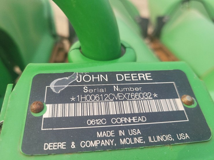 2014-john-deere-612c-corn-head---field-ready-image-44
