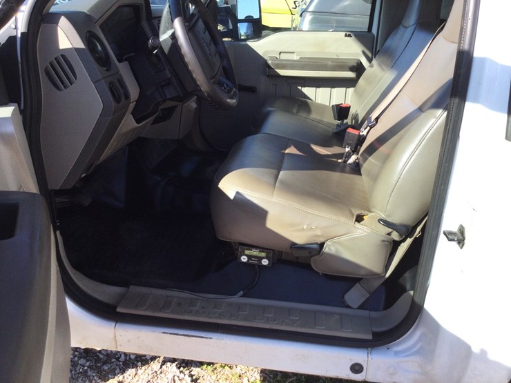 2008-ford-f350-image-13
