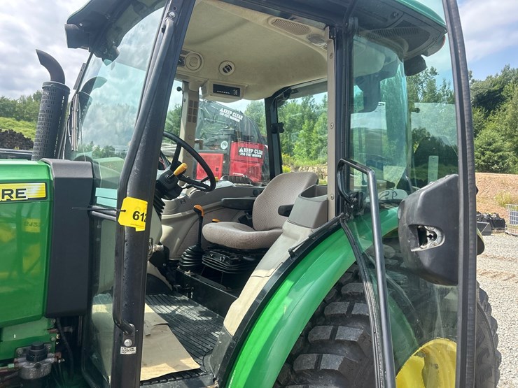 john-deere-5100e-image-47