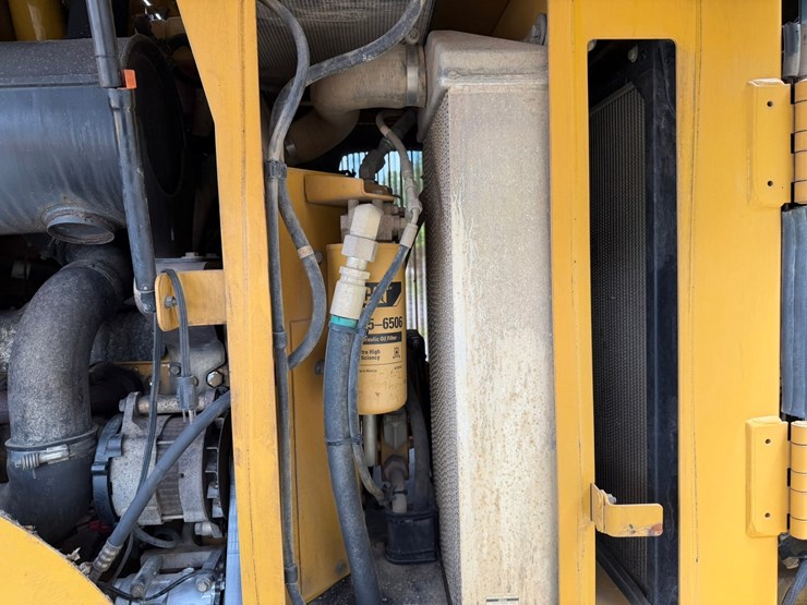 caterpillar-930h-image-41