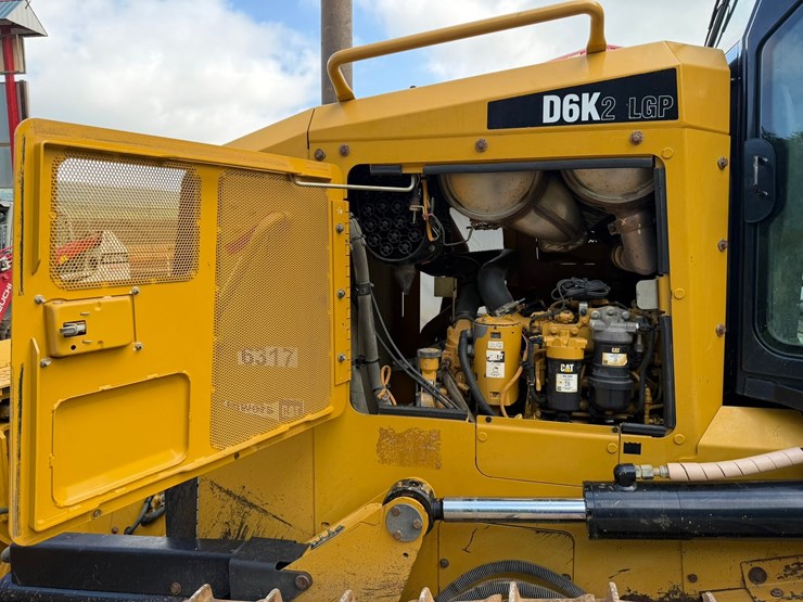caterpillar-d6k-image-66