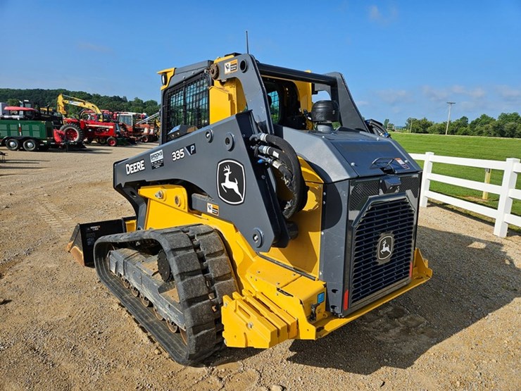 2025-john-deere-335-image-4