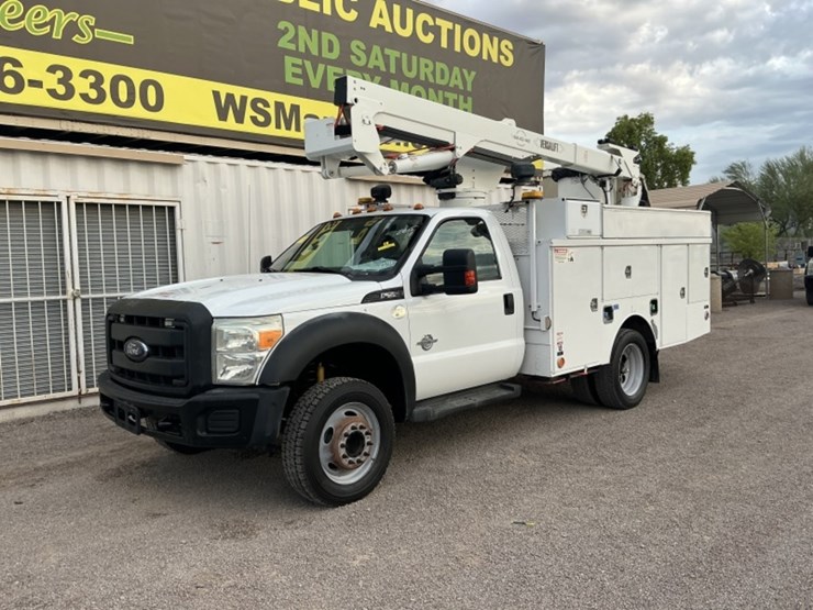 2015-ford-f550-image-2