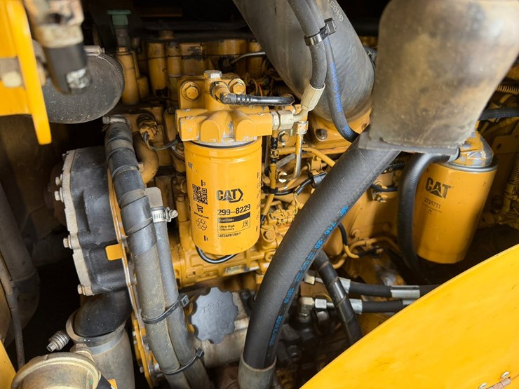 caterpillar-930h-image-56