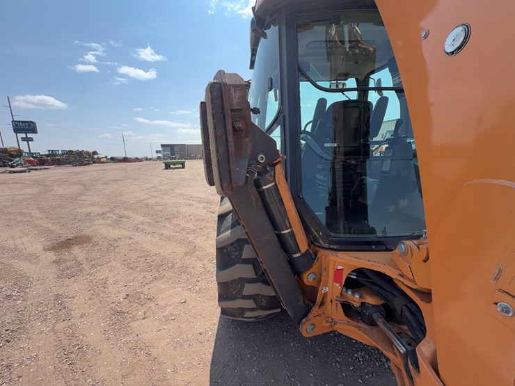 2015-case-590sn-image-20