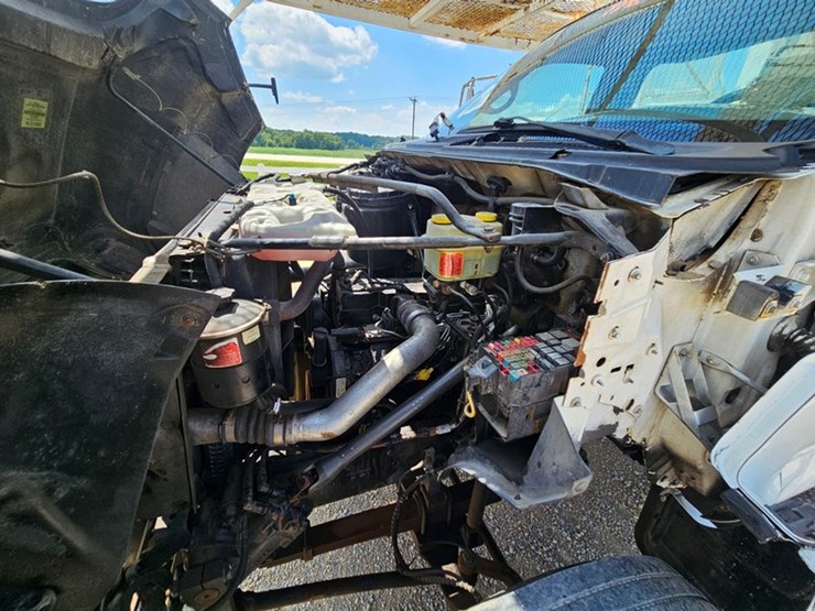ford-f750-image-11