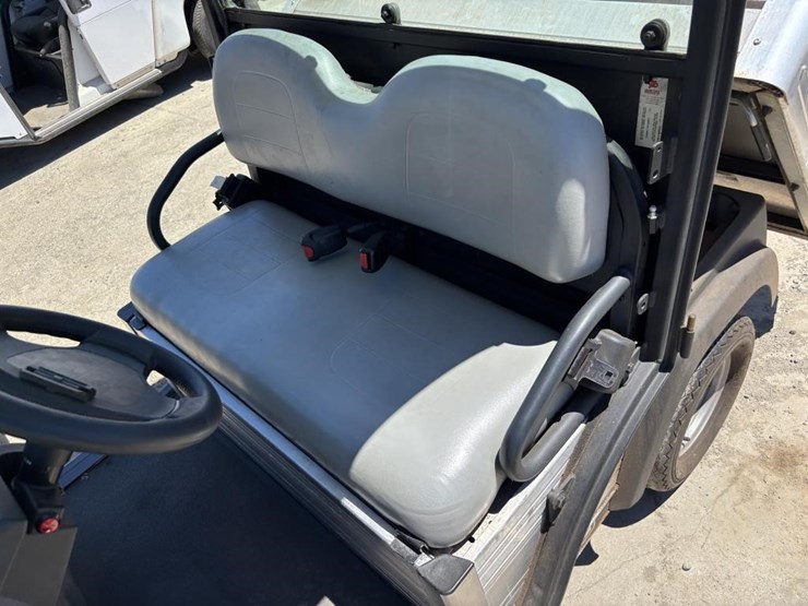 2014-club-car-mf-utility-cart-image-12