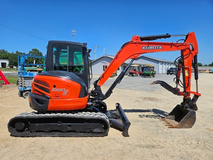 kubota-kx057-4-image-6