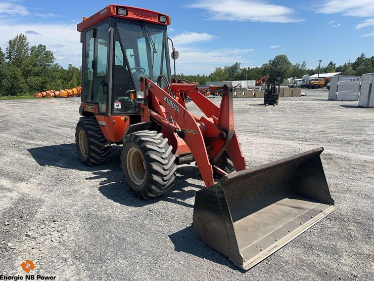 kubota-r520s-image-3