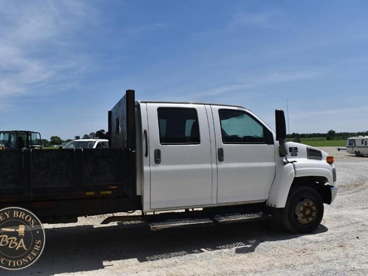 2006-chevrolet-kodiak-c4500-image-13
