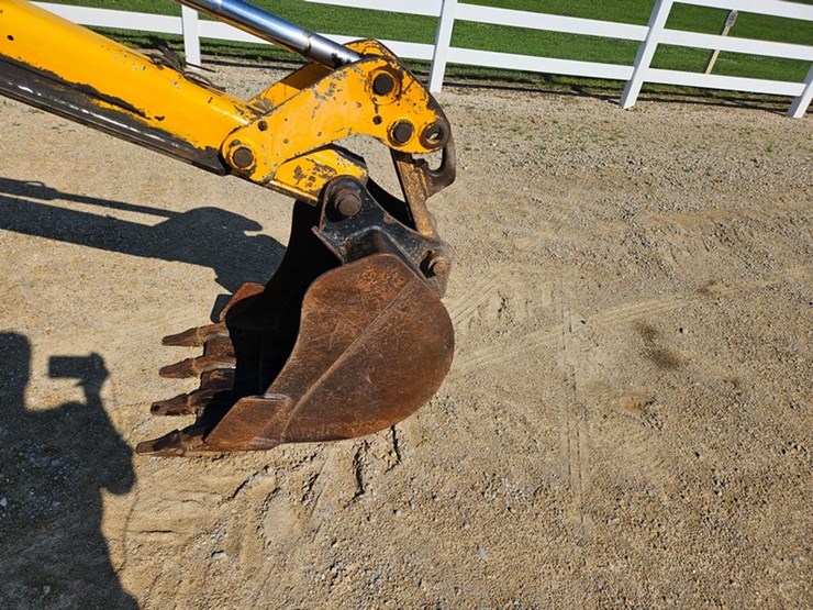 jcb-3cx-eco-image-30
