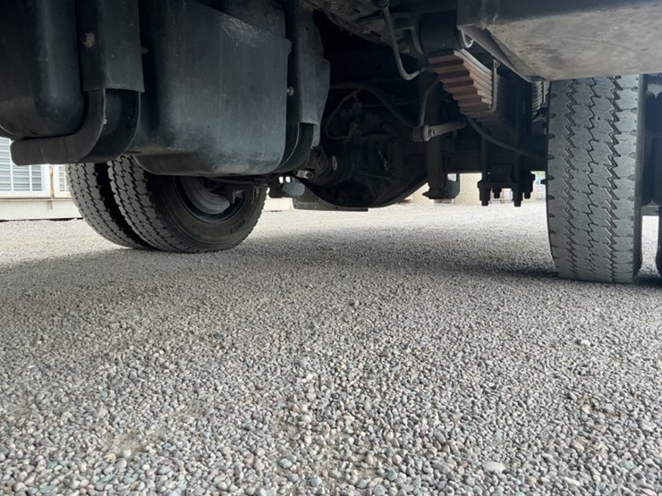 2012-ford-f550-image-30