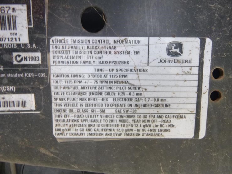2011-john-deere-gator-hpx-image-15