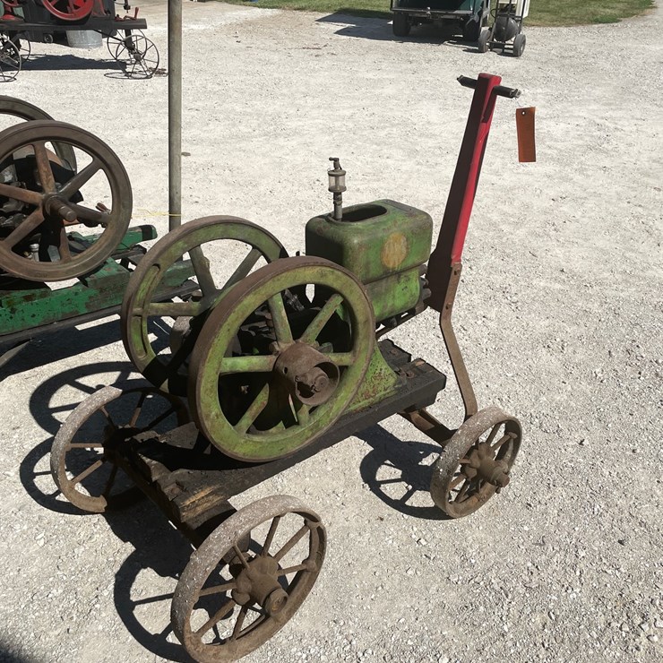 #2118 • Hercules 1 3/4 Hp Gas Engine