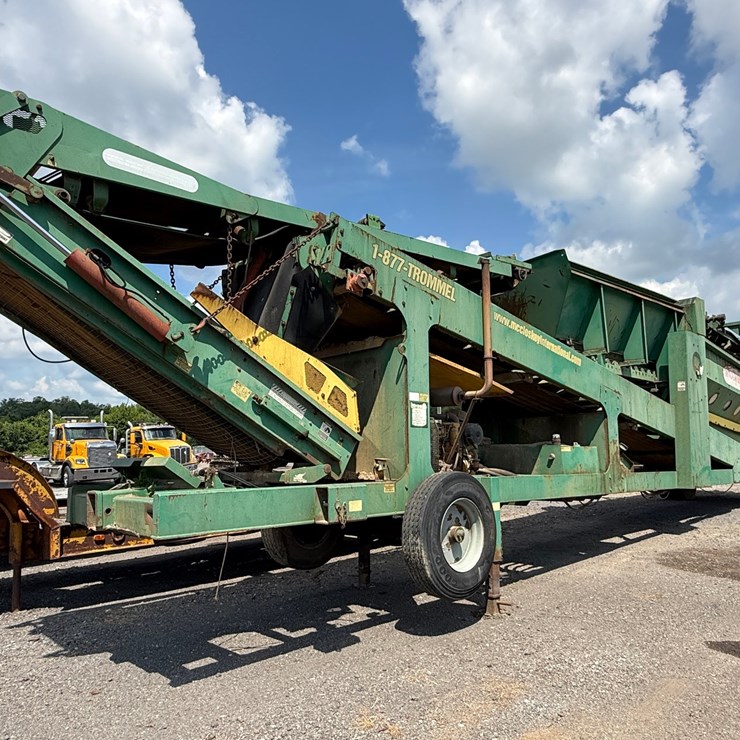 #13 • MCCLOSKEY 516-RE PORTABLE TROMMEL