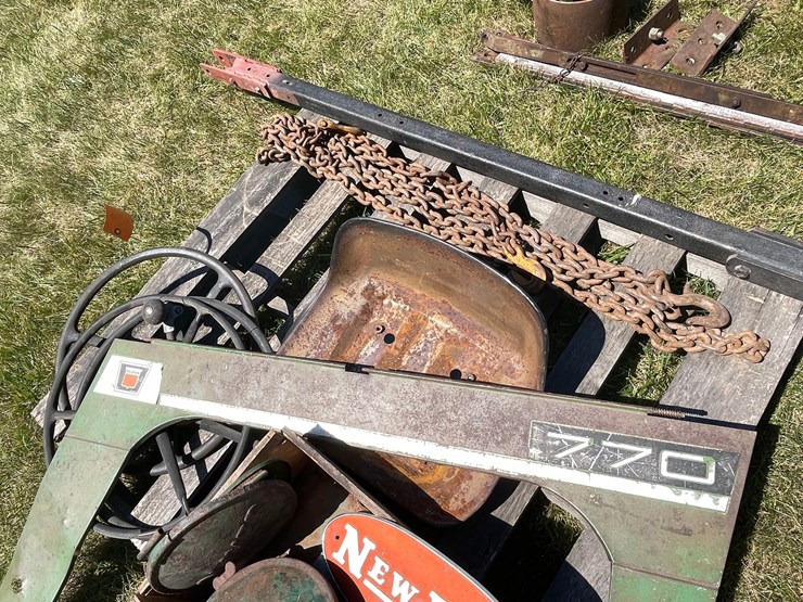 #2172-•-pallet-of-misc.-parts-image-7
