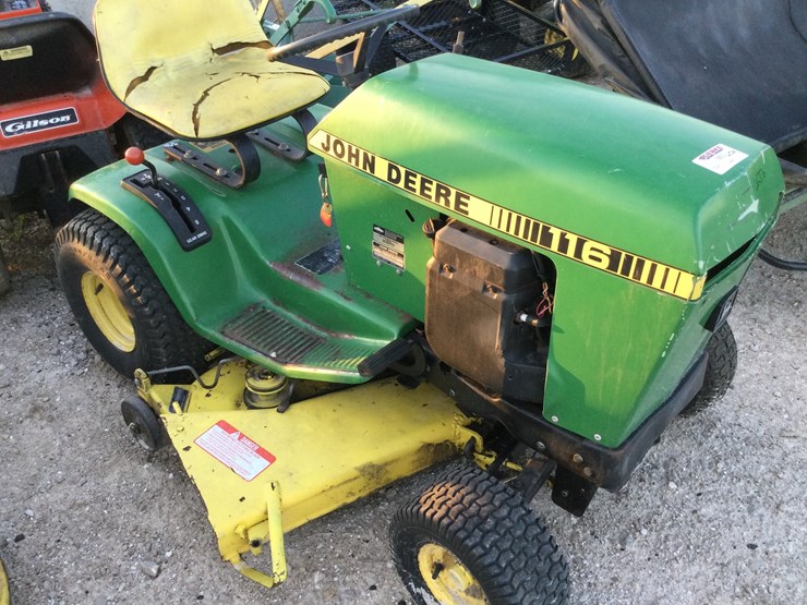 john-deere-116-image-1