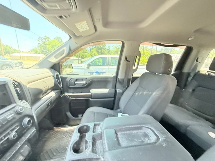 2020-chevrolet-silverado-1500-image-61