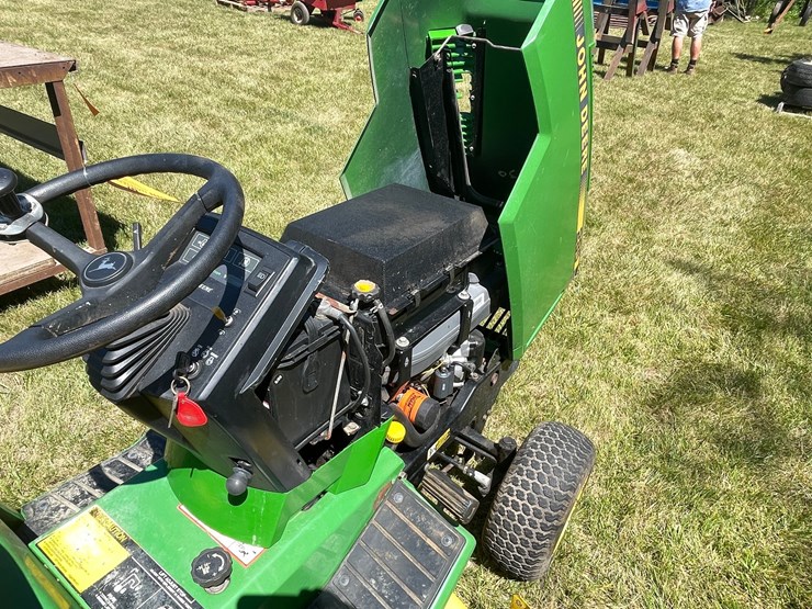 #2177-•-john-deere-garden-tractor-image-12