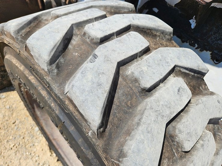 bobcat-s650-image-35