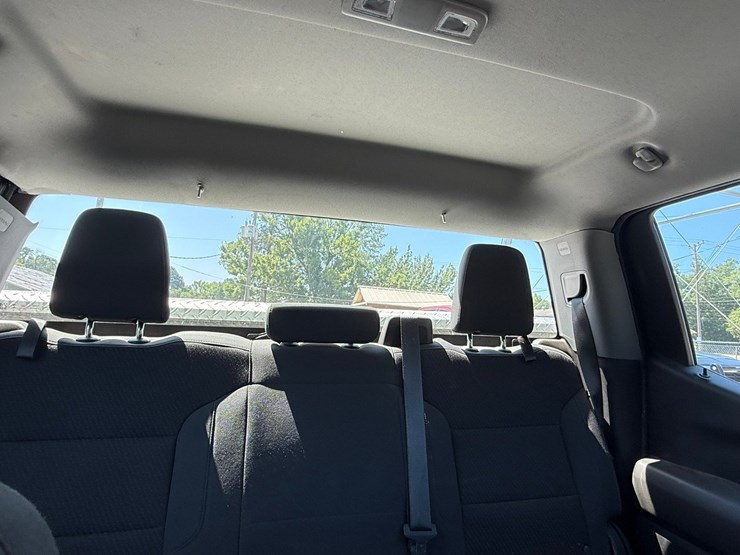 2021-chevrolet-silverado-1500-image-46
