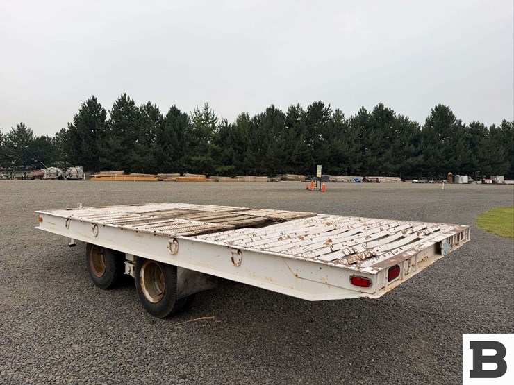 1974-miller-tilt-deck-trailer-image-4