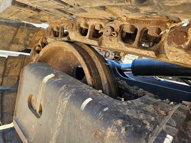 bobcat-e85-image-33