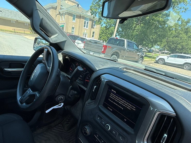 2021-chevrolet-silverado-1500-image-43