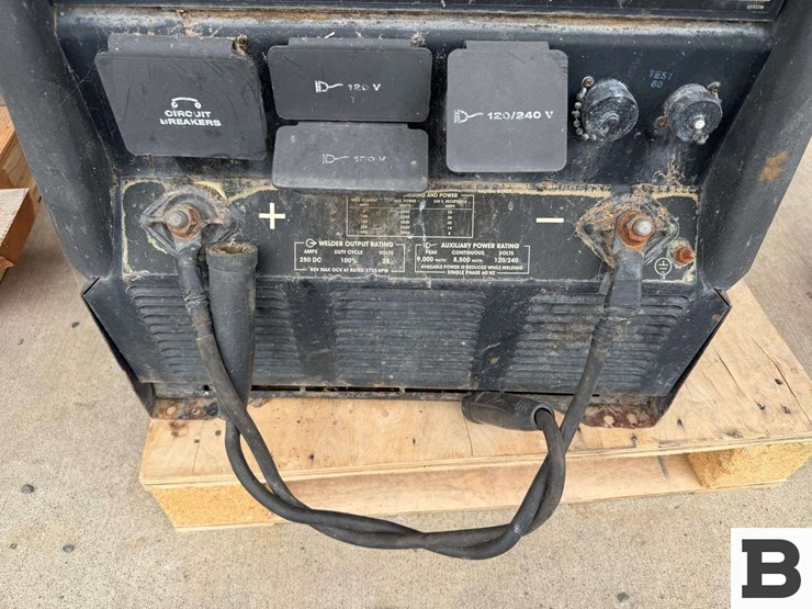 lincoln-electric-ranger-250-image-6