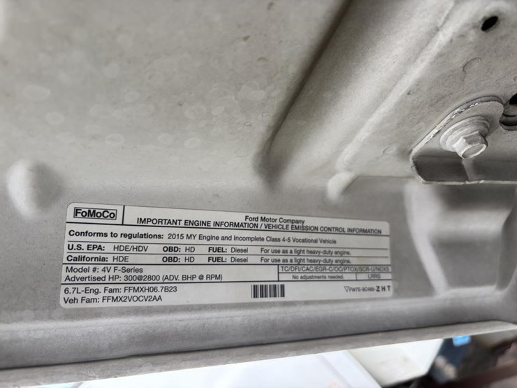 2015-ford-f550-xlt-image-9