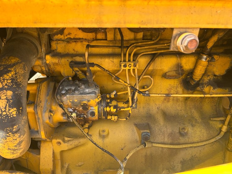 john-deere-610b-backhoe-image-37