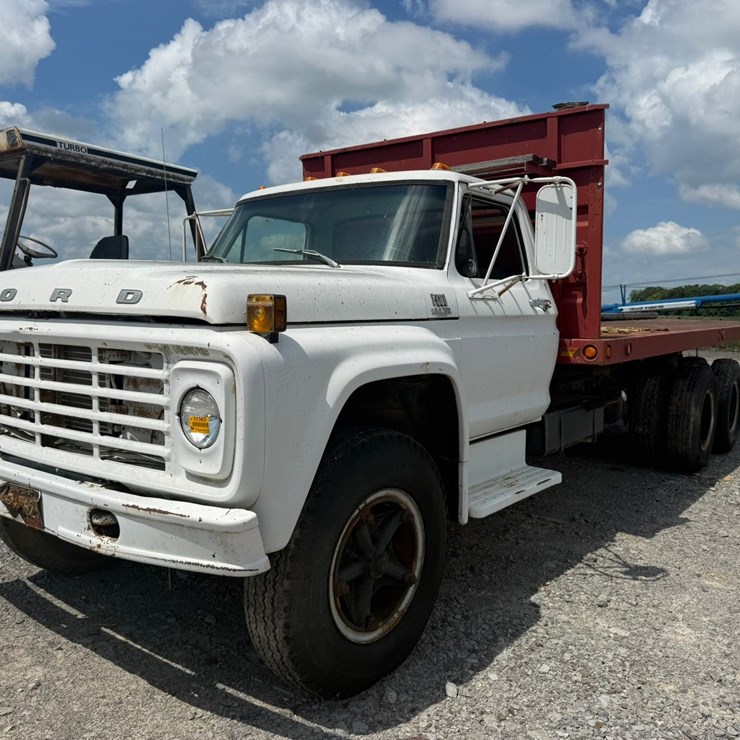 FORD F600