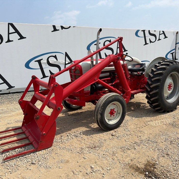 FORD 881