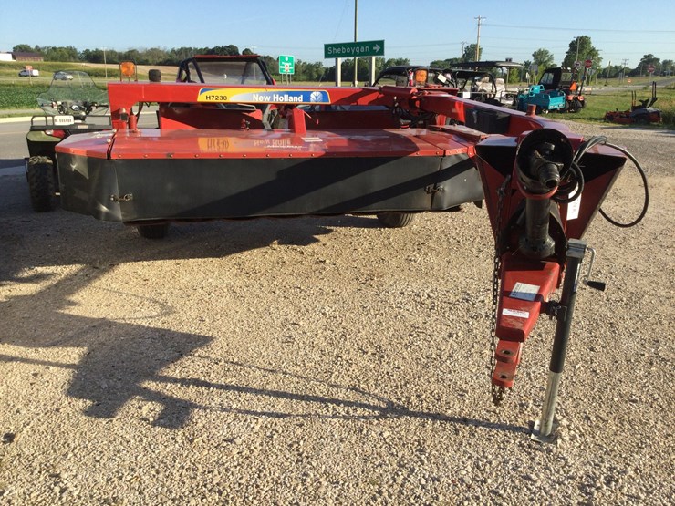 2015-new-holland-h7230-image-1